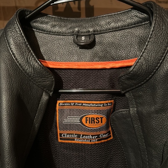 star vintage leather jacket - Picture 3 of 4